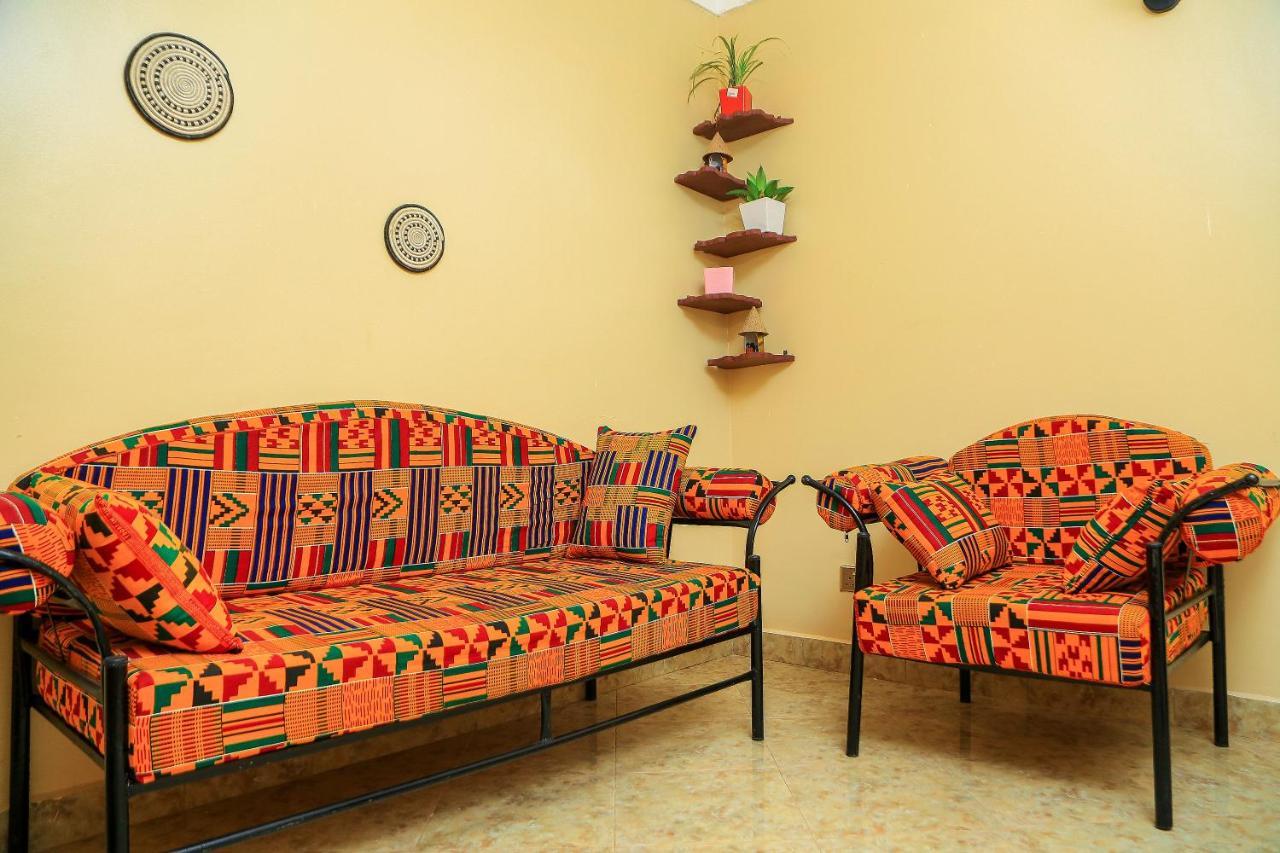 Palm Star Motel Fort Portal Zewnętrze zdjęcie